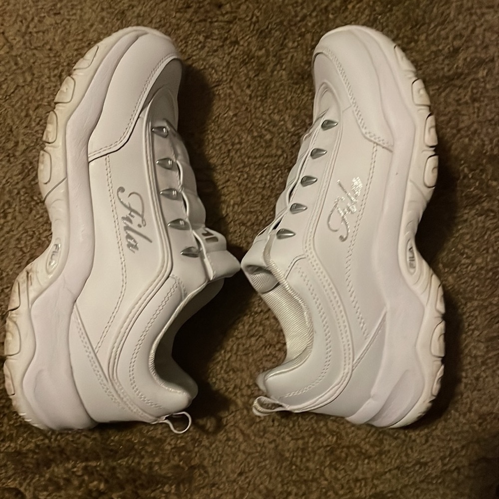 Fila - Picture 3 of 7